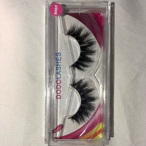 NEW DODO LASHES
